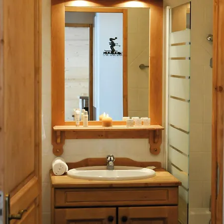 Village de vacances Lagrange Les Hauts De Comborcière