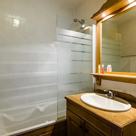 Lagrange Les Hauts De Comborciere 4*