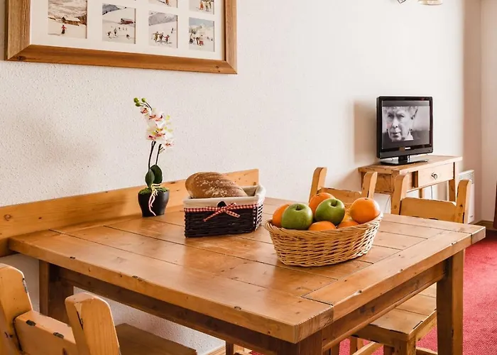 Vakantiepark Lagrange Les Hauts De Comborciere 4*