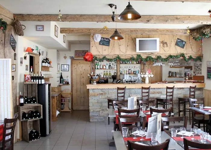 Vakantiepark Lagrange Les Hauts De Comborciere 4*